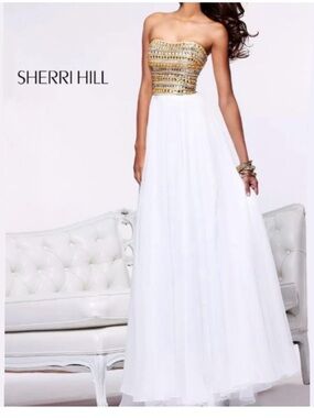 ✨Sherri Hill Stunning gold and white dress✨